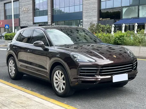 色多多app官方导入:汽车迷必备,新应用全面升级,揭秘行业新动态-2