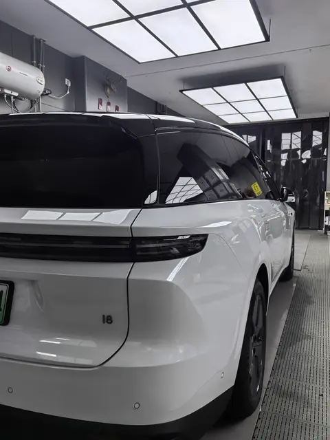 欧美鞭打臀部XXXXX：汽车动力革新，臀部加速体验升级-2