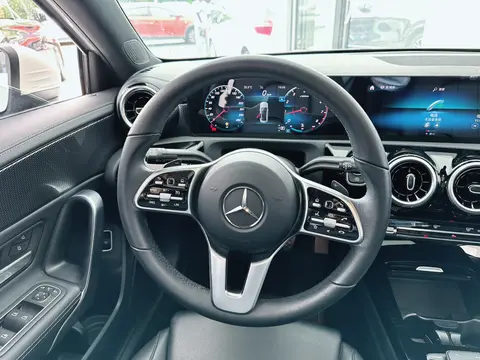 一级e片:自动驾驶新纪元,智能驾驶体验革命来袭-3