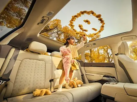 同性Gay   做受2025：未来男性恋情中的角色探讨-2