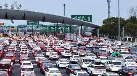 久久久99品牌的特色产品：汽车新理念揭秘：五大特色解析，品质与创新同行-2