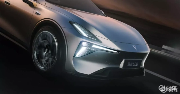 鸡巴软件：汽车软件革新，颠覆驾驶体验！-2