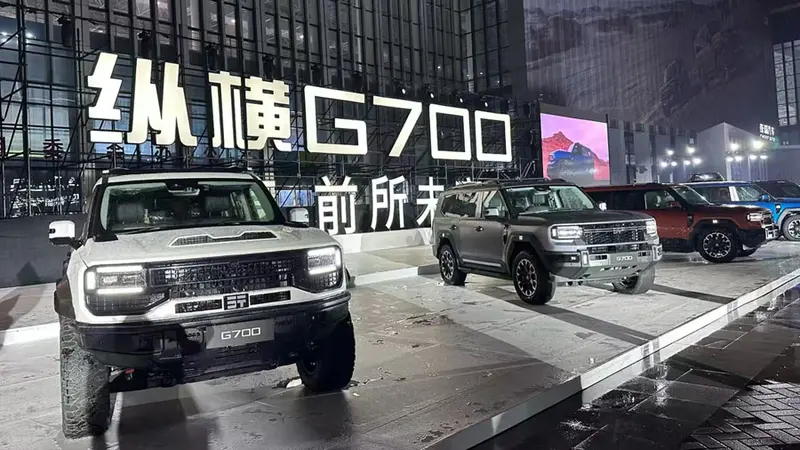 范冰冰被黑人玩到白浆：范冰冰演绎黑科技汽车，未来出行新风尚-1