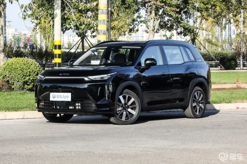 我和朋友3p婬荡娇妻：新能源汽车崛起：个性化概念车惊艳亮相-1