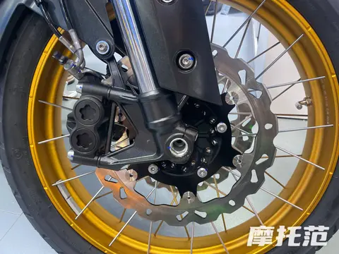 被按摩师摸到高潮A片：智能座椅按摩，舒适新体验，未来车座新潮流-2