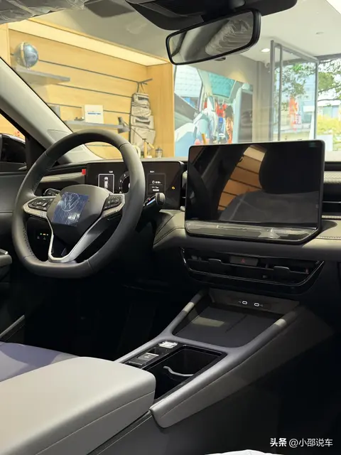 射精网站：汽车后市场服务革新，创新平台引关注-2