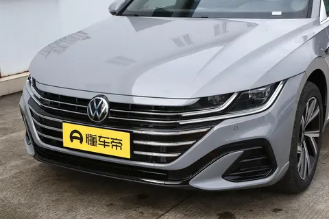 爽 躁多水 快 深点公交车男男:城市公交新宠:人性化设计环保先锋-3