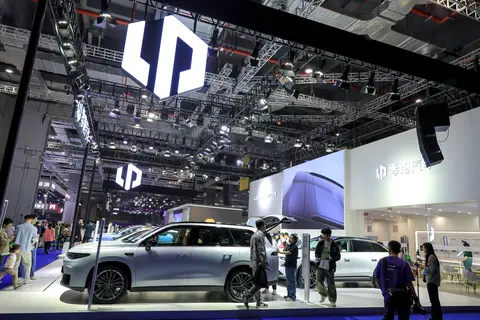 极端针拳头极端疼痛改造：极限针灸疗法，疼痛体验极致重塑-3