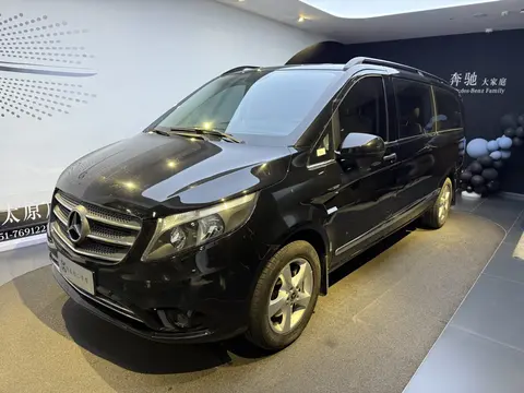 成人影视AV：新能源汽车崛起，智能出行新趋势-2