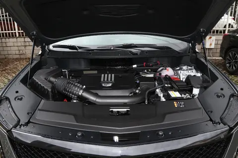 男生艹女生的软件：智能驾驶软件：安全出行新趋势，未来已来-3