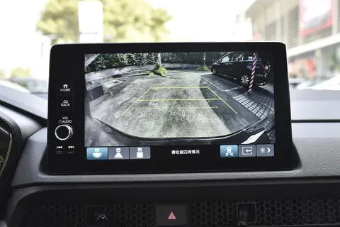 黄色软件下载中心:智能驾驶新突破,汽车未来看点多-2