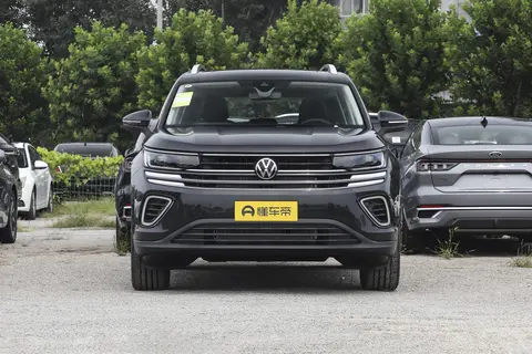 动漫内射:汽车设计新潮流:动漫元素打造个性驾驶体验-3