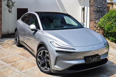 国产又粗又猛又黄又爽:国产电影,刺激感官,场面火爆,观影体验强烈-1