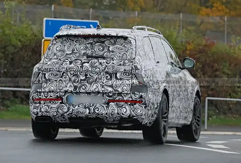 坏人用羽毛刷妈妈的脚底心文章:恶徒以羽扫母足心故事-2