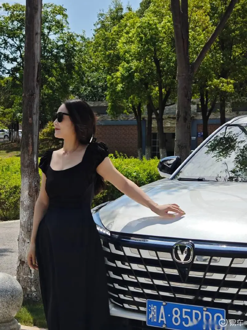 fss冯珊珊户外大挑战是谁:冯珊珊参与哪档户外挑战节目?-2