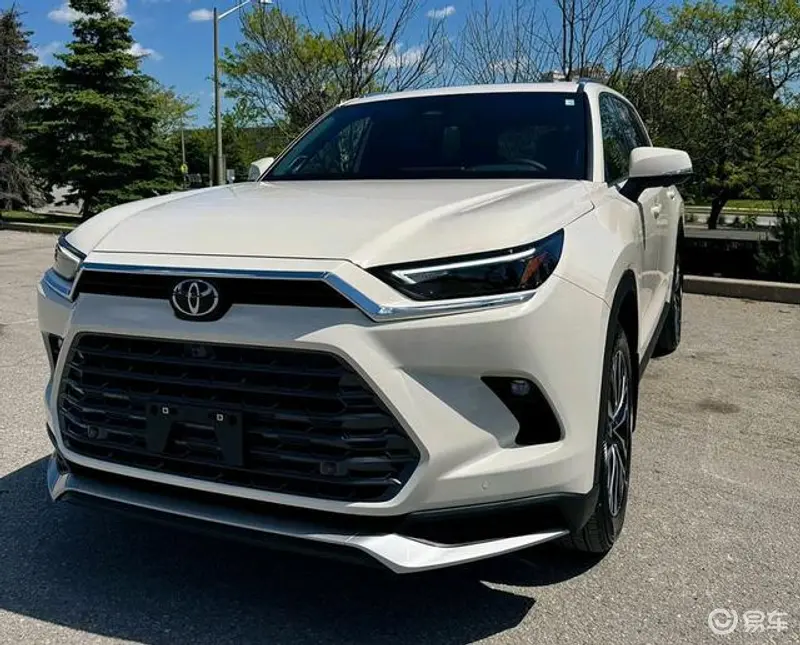 迷晕体育生Gay呻吟XXX：电动性能轿跑试驾,极致操控体验揭秘-2