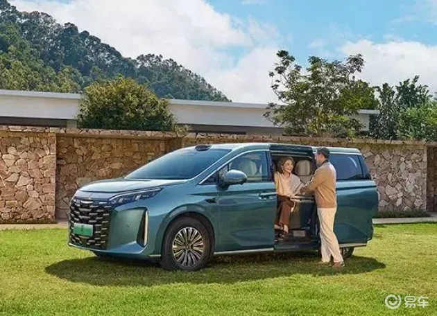 国产精品天天狠天天看：国产SUV销量王，吉利博越比亚迪唐惊艳亮相-1