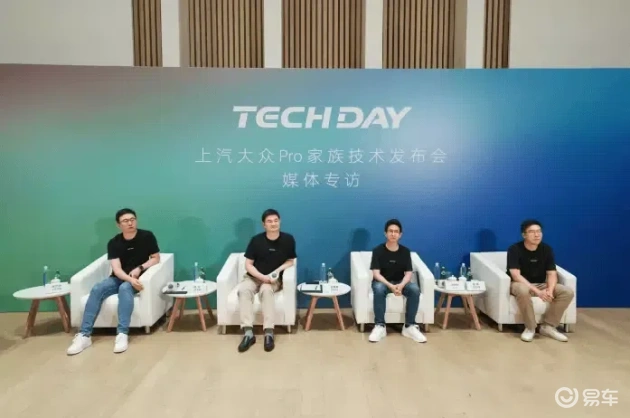 我让娇妻尝试黑老外3p：我诱导爱妻体验与黑人三人性爱-2