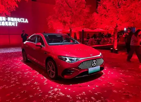 亚洲曰本多毛毛茸茸茸：日本新推“毛茸茸”车型，设计独特环保理念引关注-2