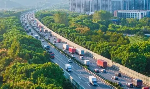 麦乐迪版女超人：麦乐迪演绎，独特女侠风采-2